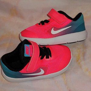 Nike Revolution 3 Sneakers Size 5c